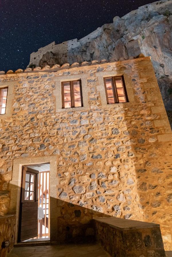 Kyklamino Castlehouse Villa Monemvasía Екстериор снимка