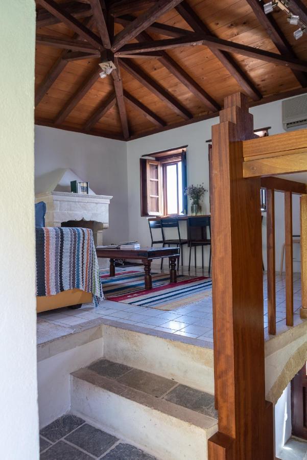 Kyklamino Castlehouse Villa Monemvasía Екстериор снимка